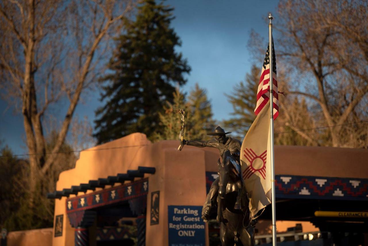 Kachina Lodge Resort And Meeting Center Taos Exterior photo