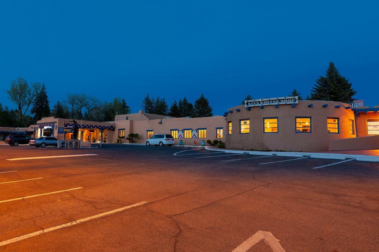 Kachina Lodge Resort And Meeting Center Taos Exterior photo